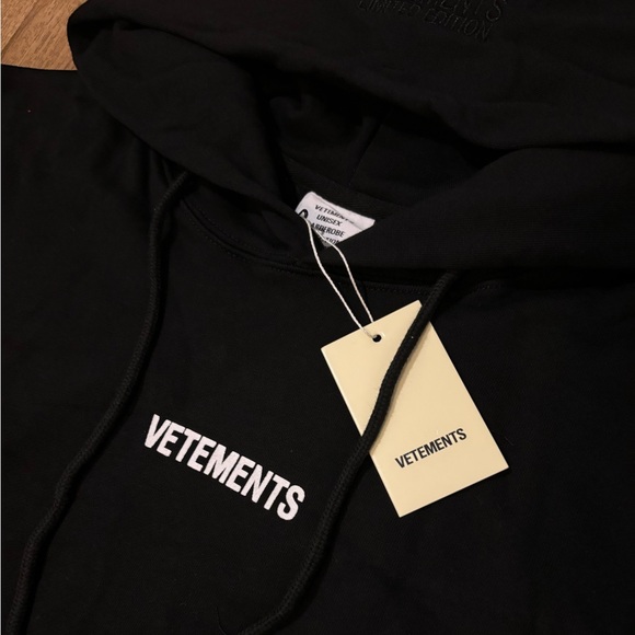 Vetements Hoodie Brand New - Black - Picture 2 of 5